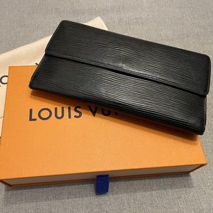 Louis Vuitton Black Epi Leather Tri Fold Wallet